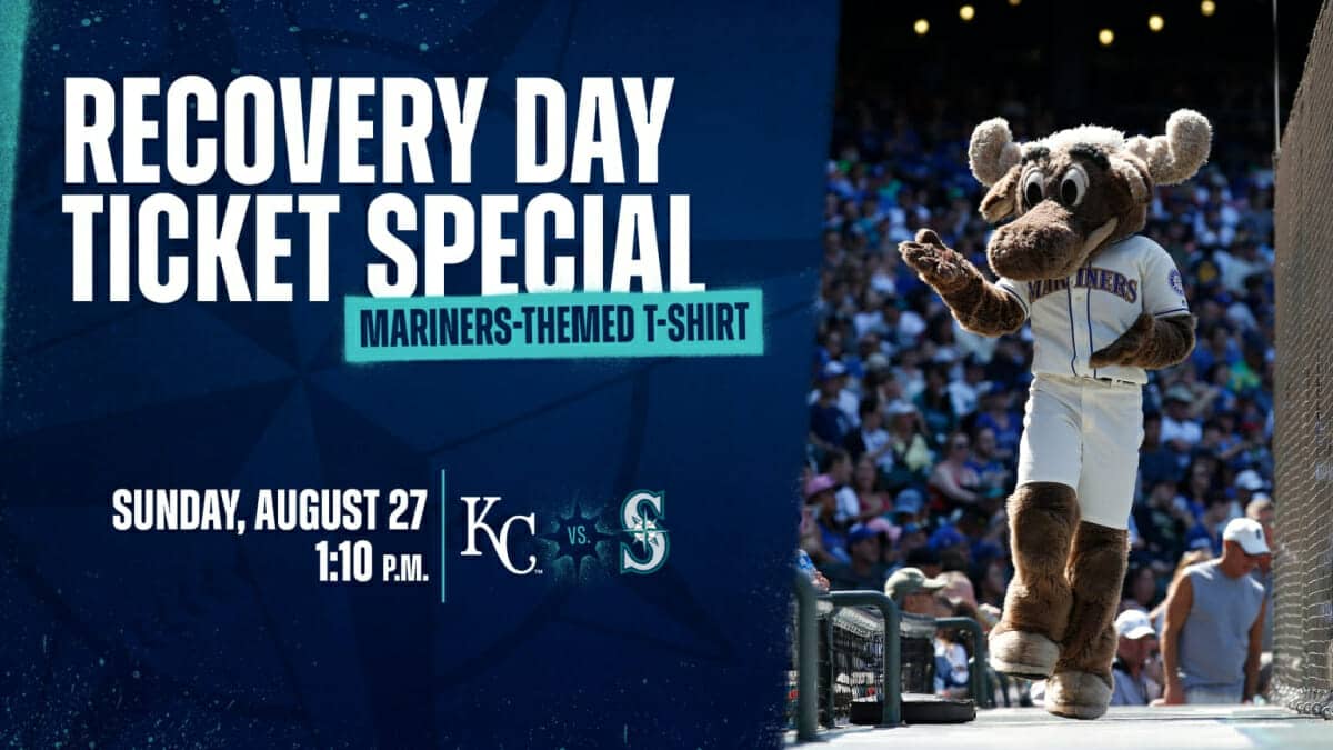 The most adorable moments from Mariners 'Bark at the Park
