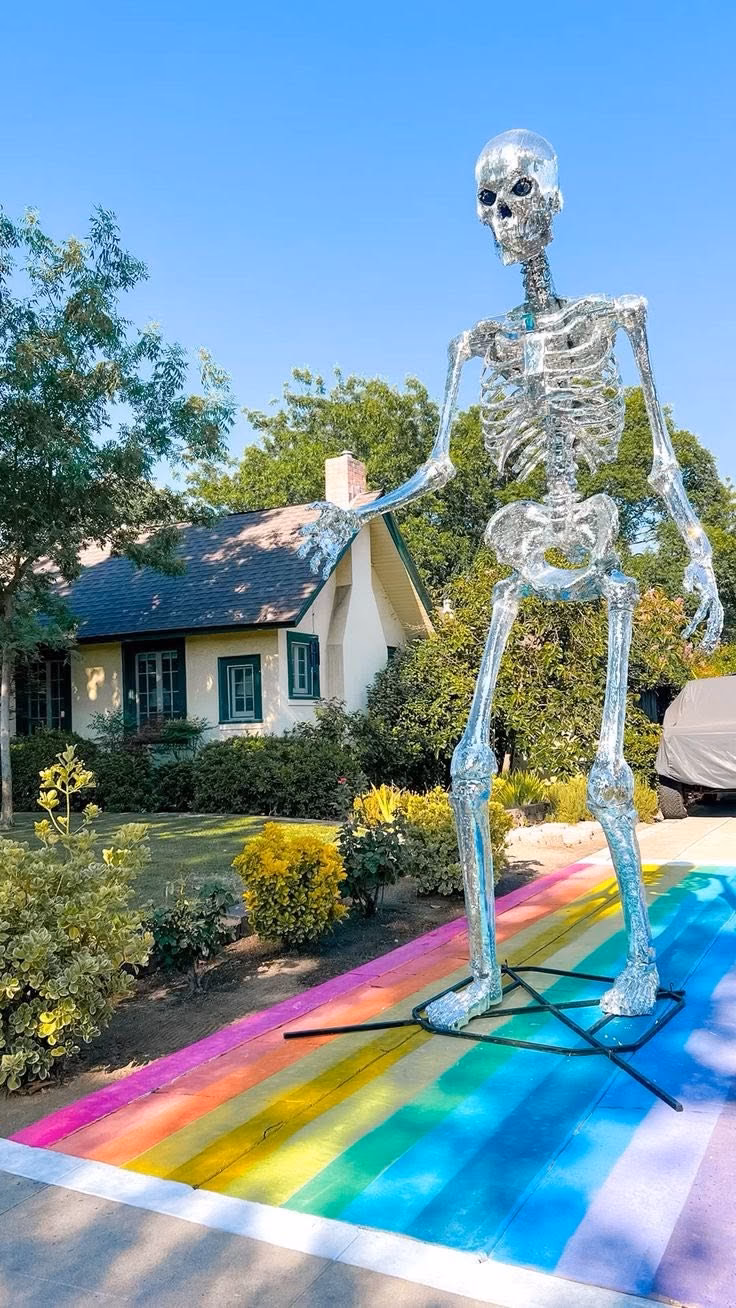 Huge Disco skeleton 
